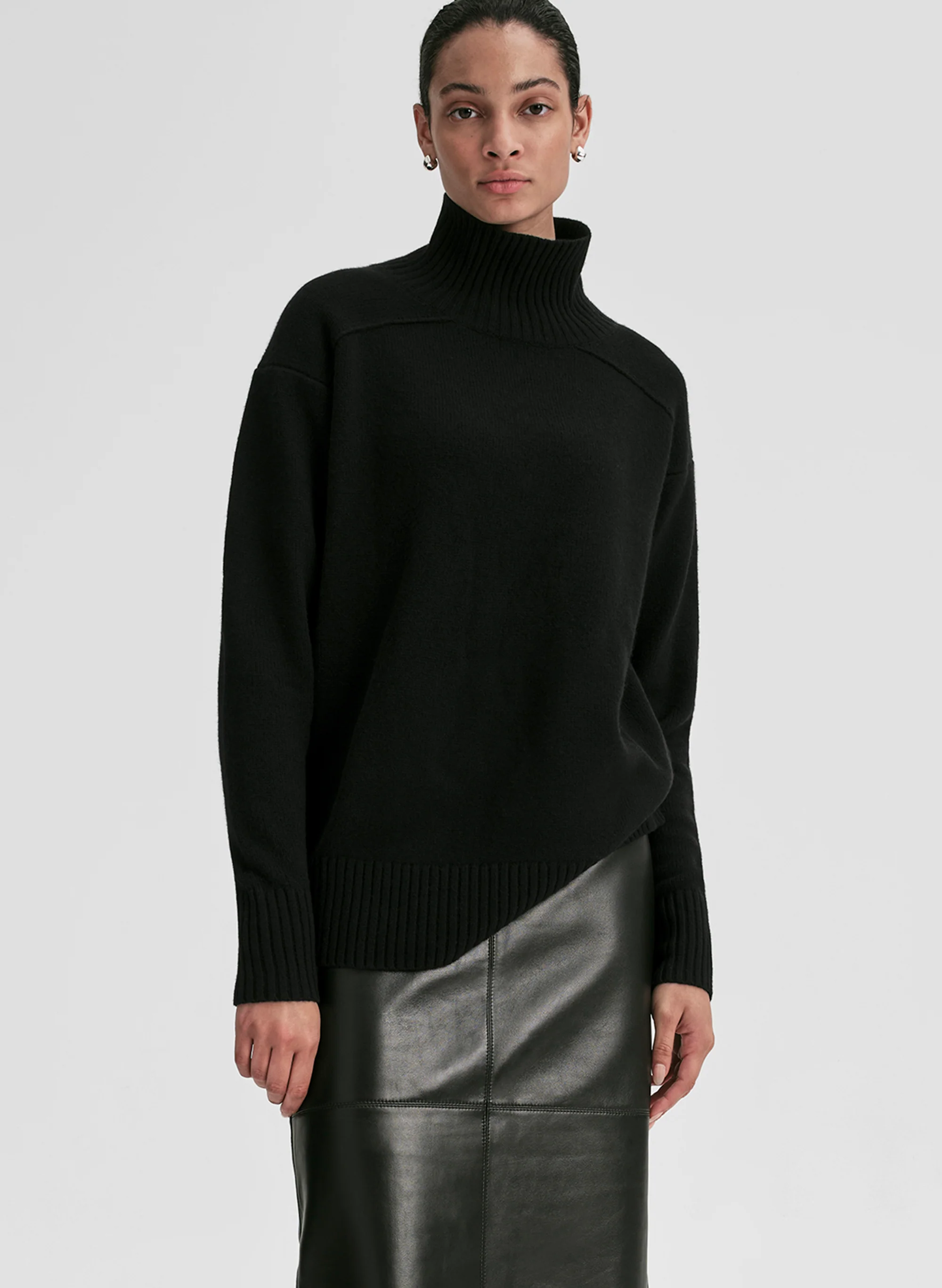 Archie Cashmere Turtleneck Sweater