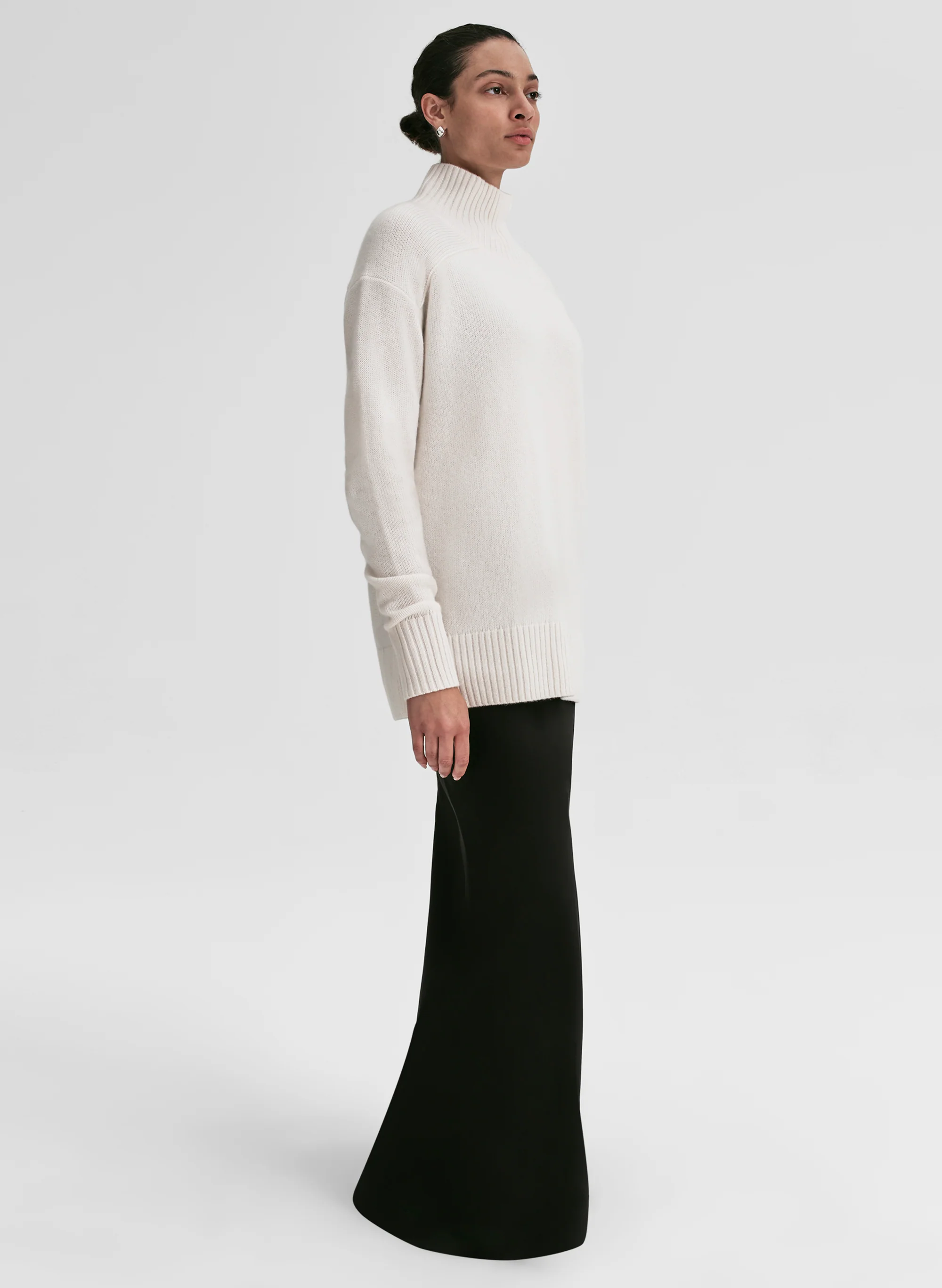 Archie Cashmere Turtleneck Sweater - Image 3