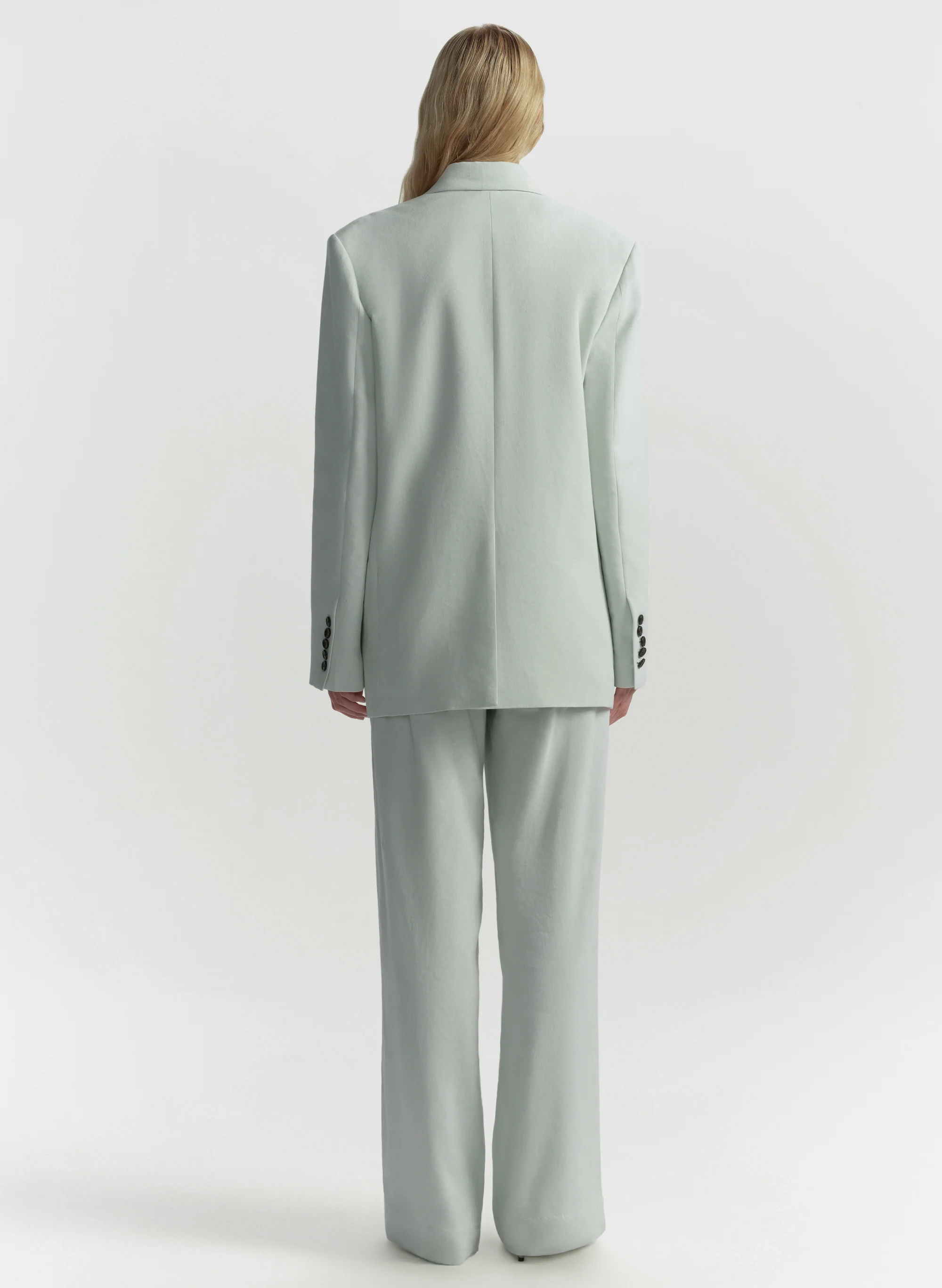Calla Oversized Tailored Linen Jacket - Image 5