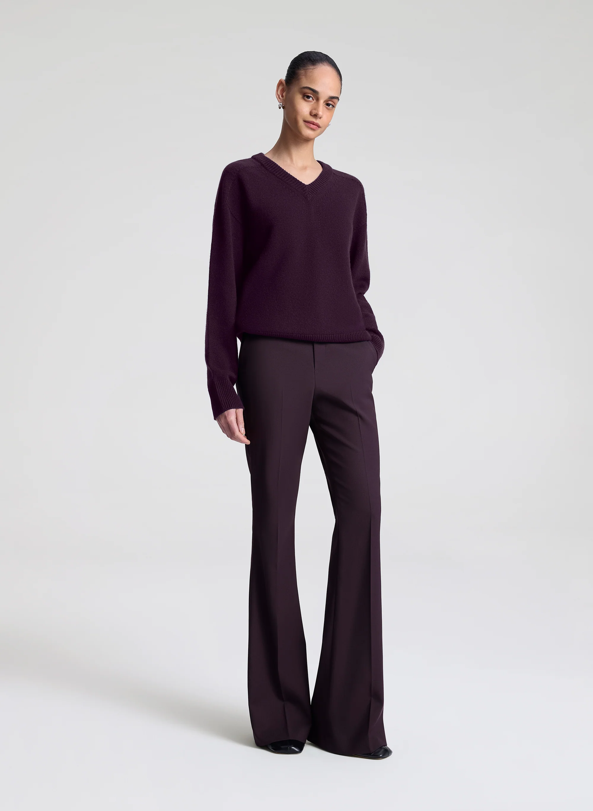 Calven Cashmere V Neck Sweater - Image 3