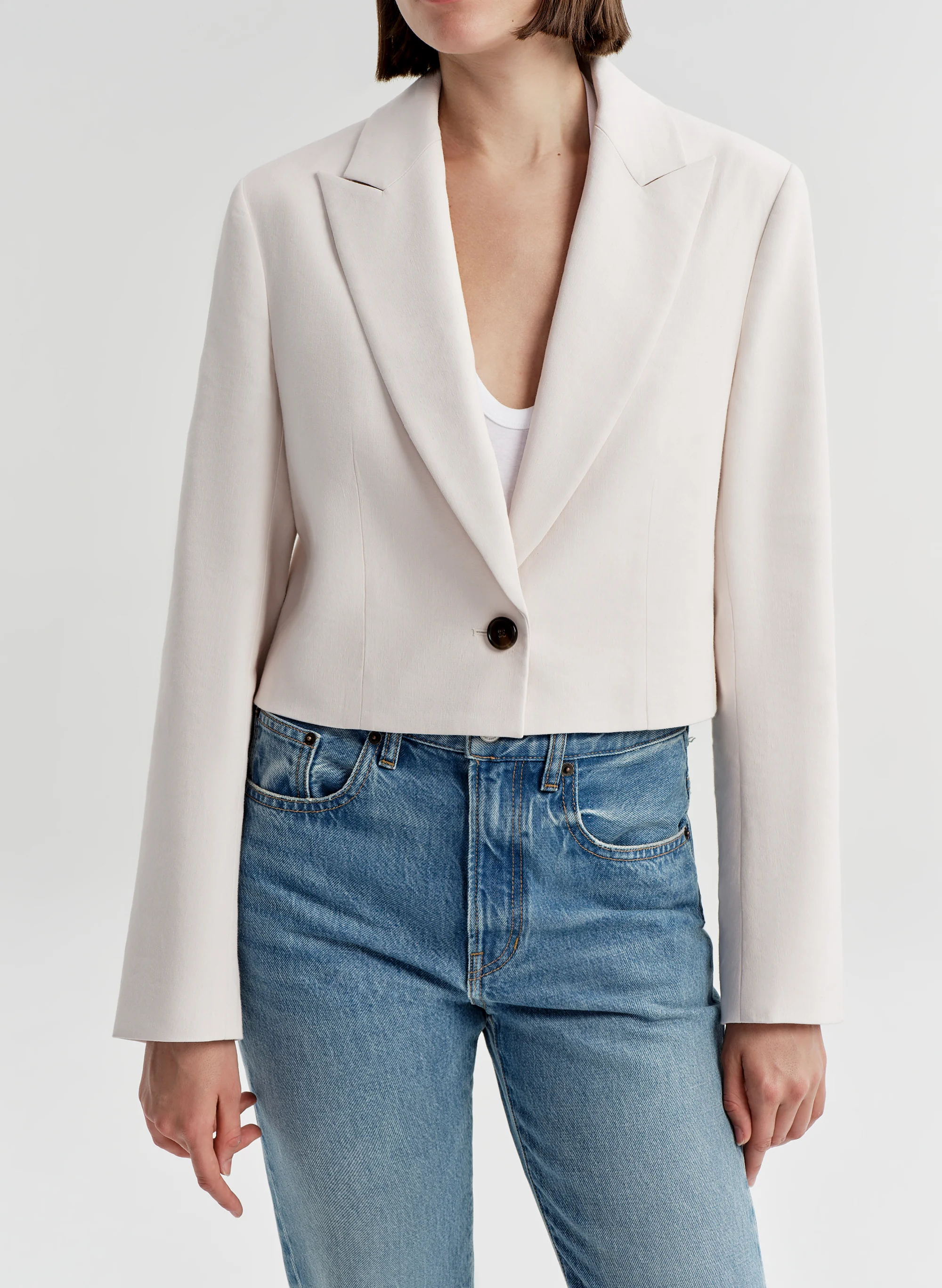 Cam Cropped Linen Jacket - Image 2
