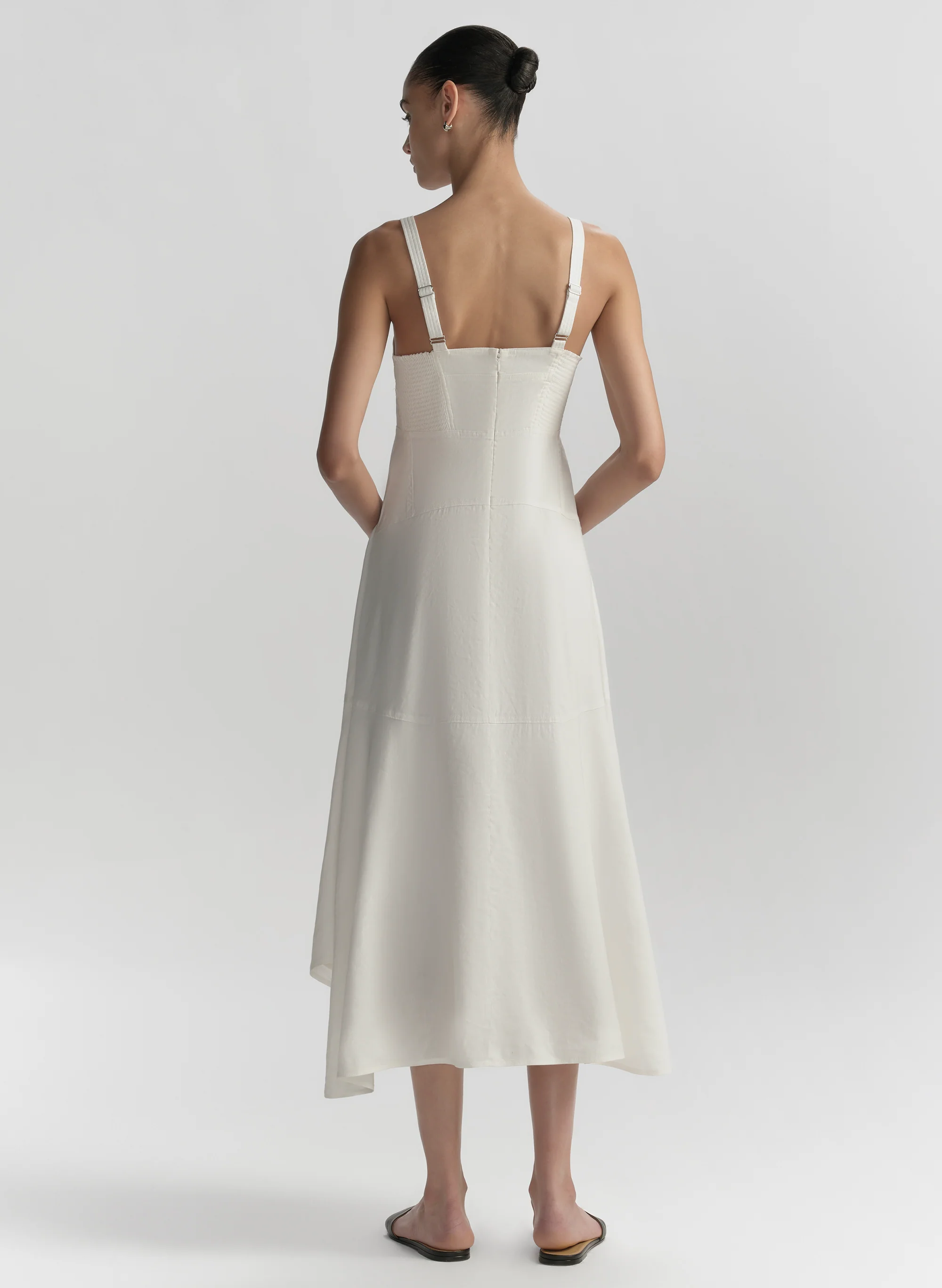 Harlow Linen Midi Dress - Image 5