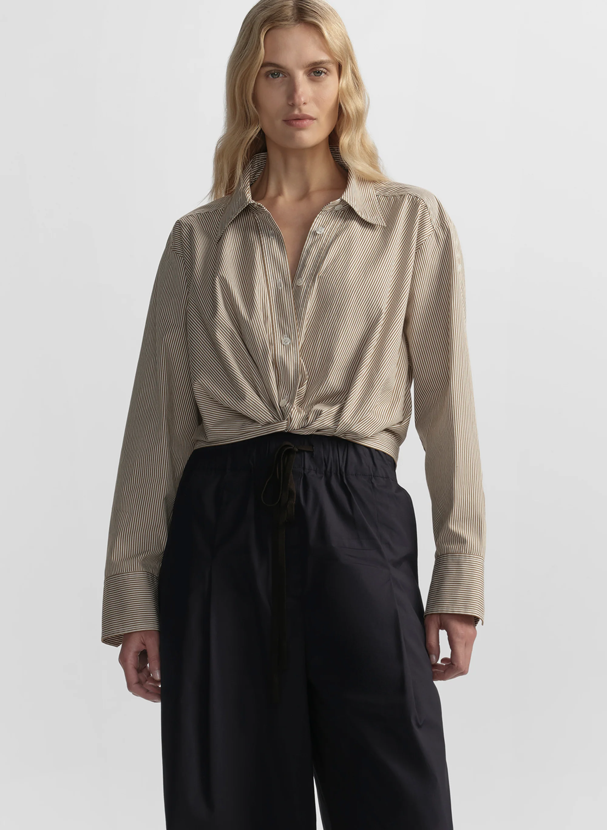 Leo Cropped Cotton Shirt - Image 3