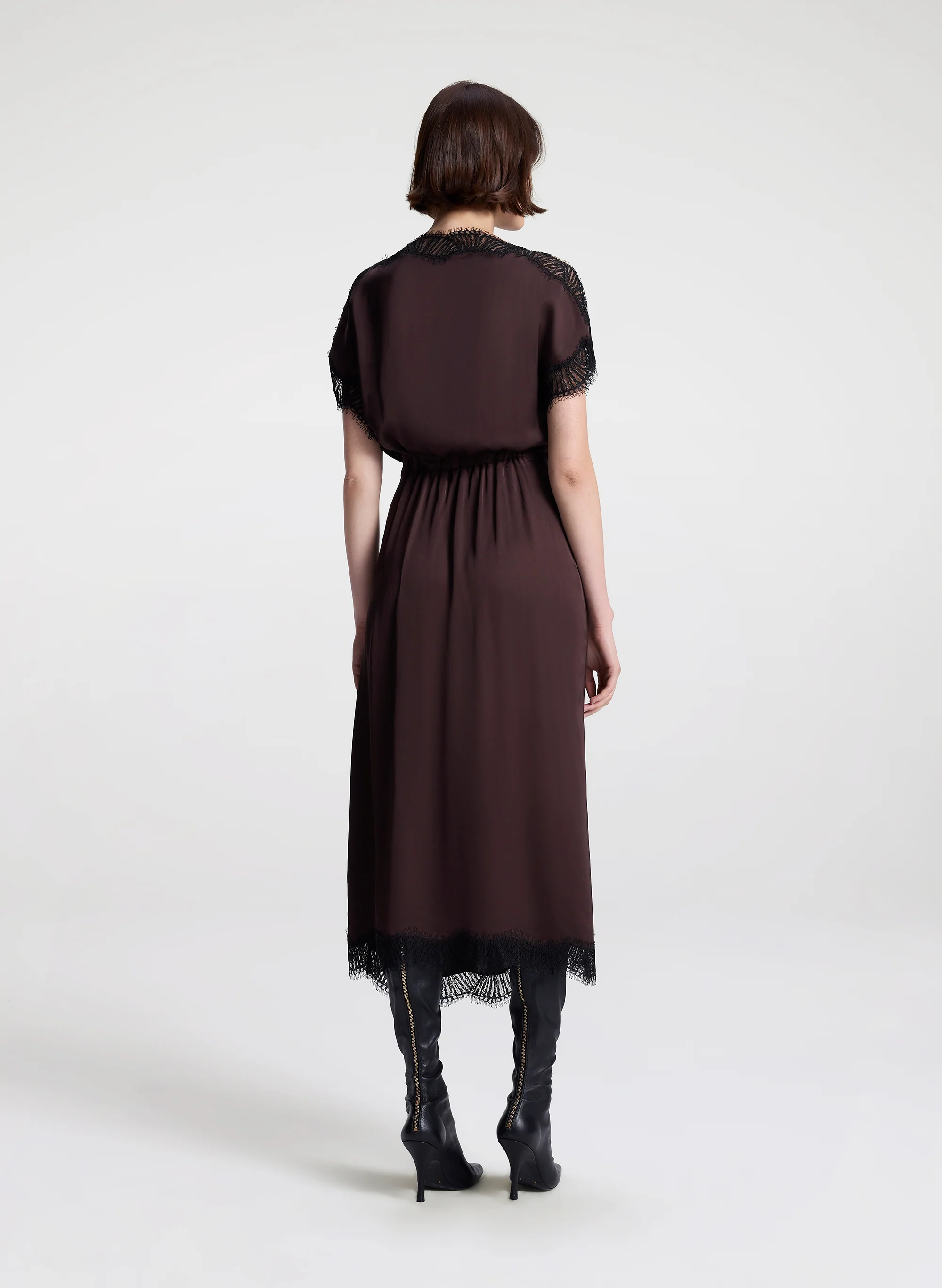 Luna Satin and Lace Midi Dress - Image 5