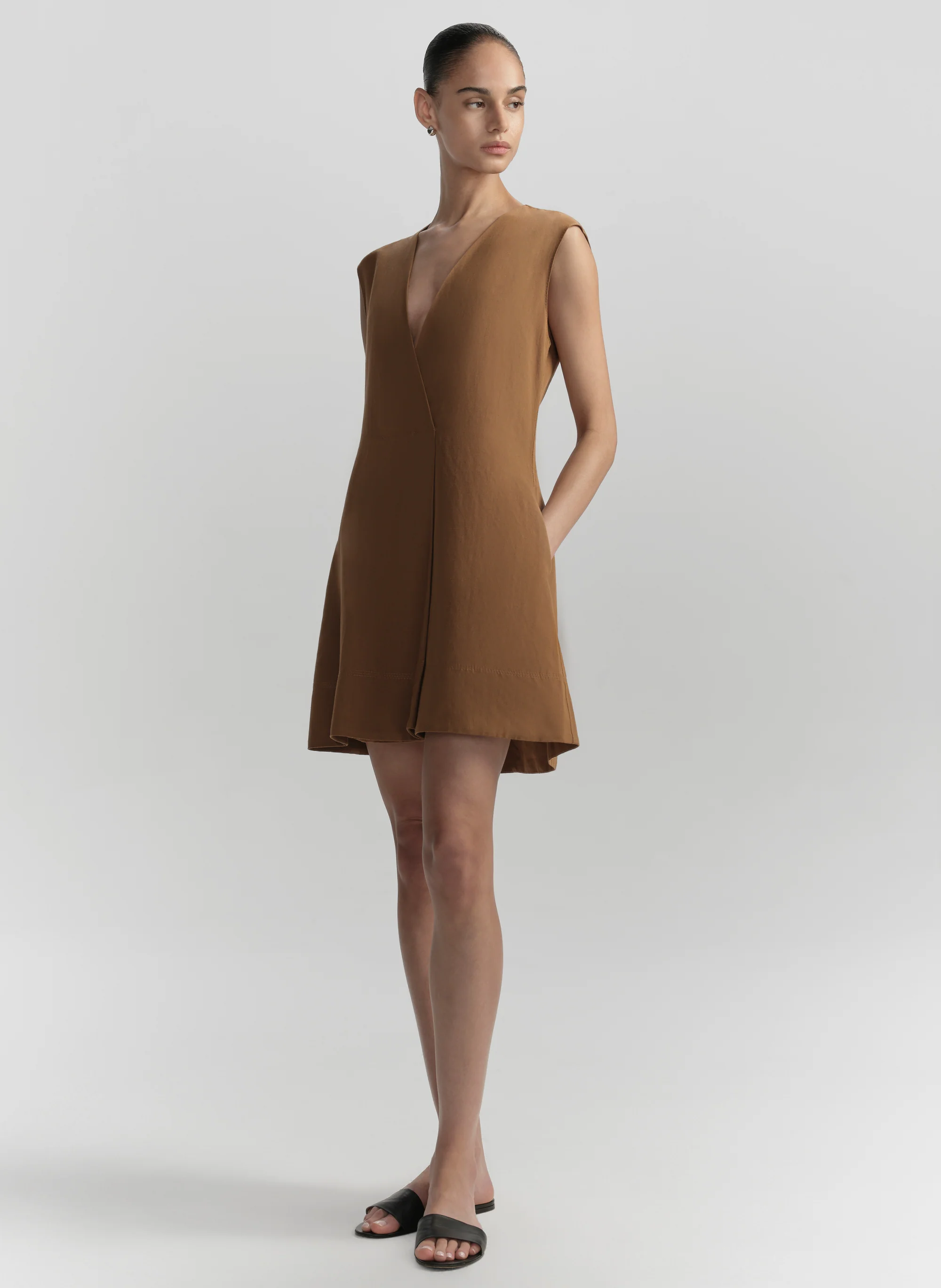 Wade Relaxed Linen Mini Dress - Image 4